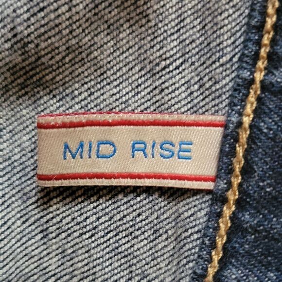 Sneak Peek Mid-Rise Distressed Patch Skinny Blue Jeans - Picture 4 of 13